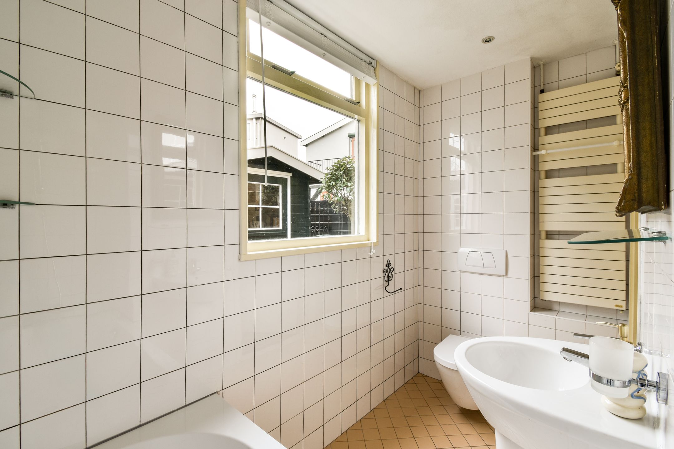 Photo 24 of Wethouder Brouwerstraat 4