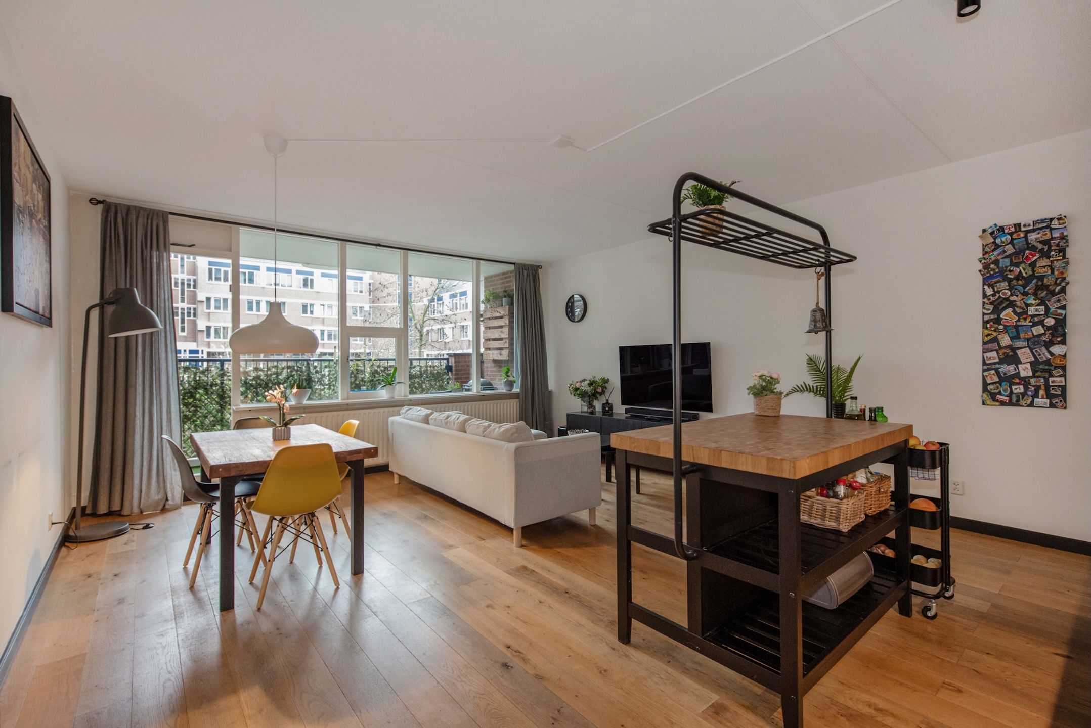 Photo 9 of Sir Winston Churchillln 807-A