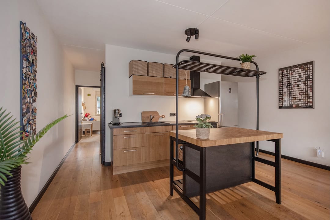 Photo 11 of Sir Winston Churchillln 807-A