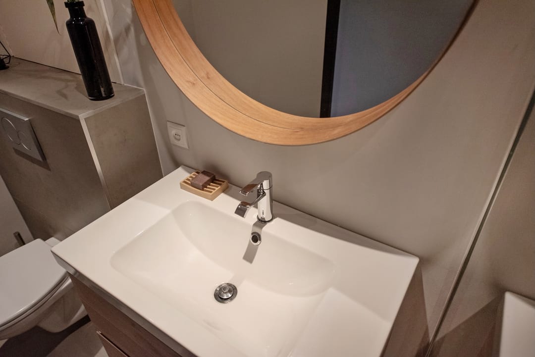 Photo 16 of Sir Winston Churchillln 807-A