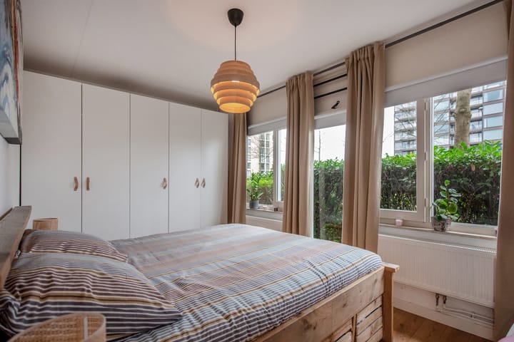 Photo 20 of Sir Winston Churchillln 807-A