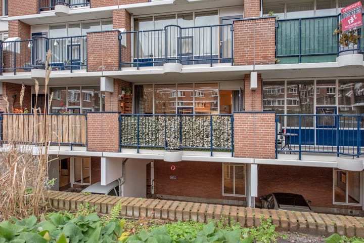 Photo 28 of Sir Winston Churchillln 807-A