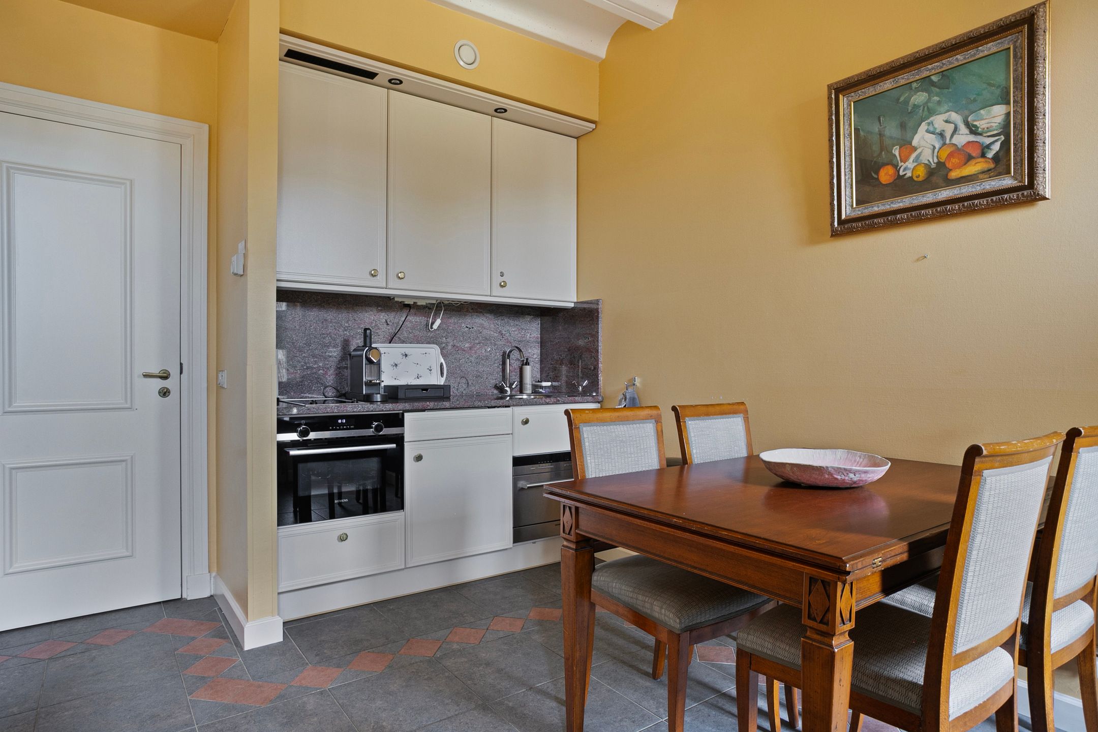 Foto 9 van Joseph Corneli Allée 411