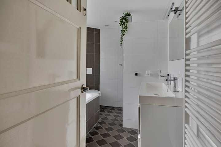 Photo 23 of Korenbloemstraat 62