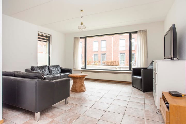 Foto 8 van Lage Bothofstraat 324