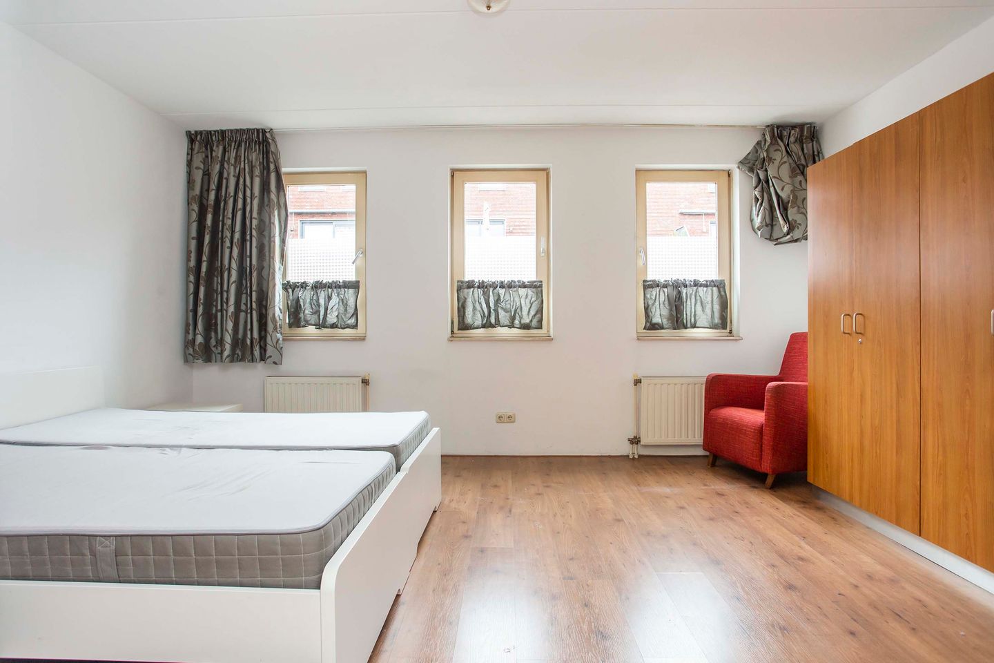 Foto 19 van Lage Bothofstraat 324