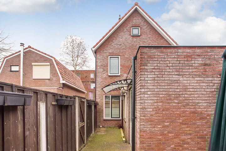 Foto 29 van Lage Bothofstraat 324