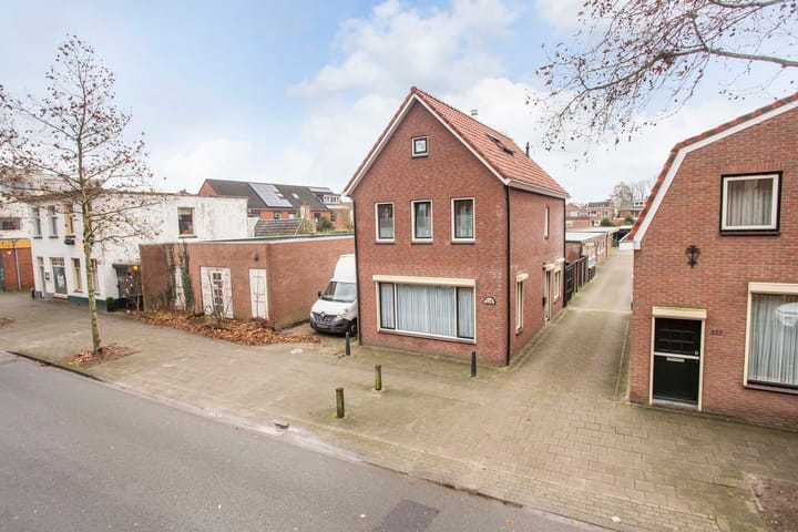 Foto 31 van Lage Bothofstraat 324