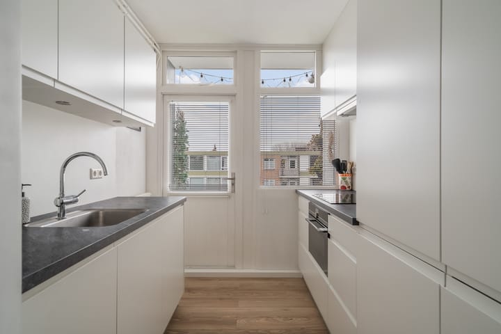 Photo 13 of Twickelstraat 87