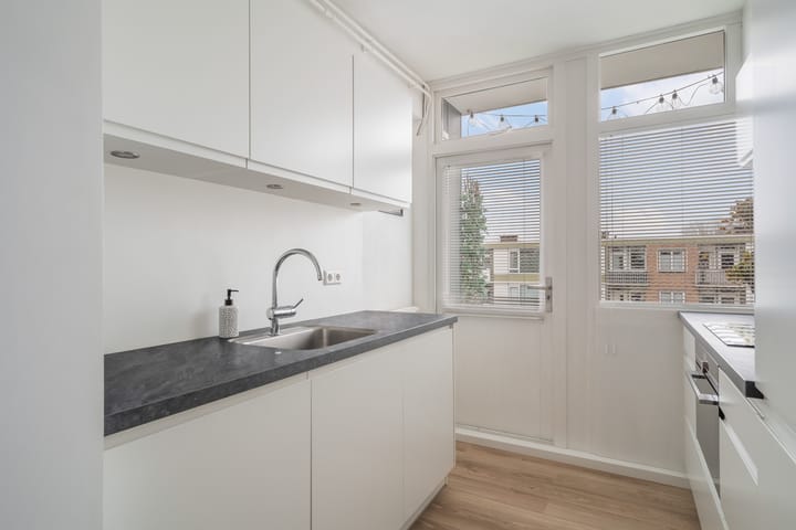 Photo 14 of Twickelstraat 87