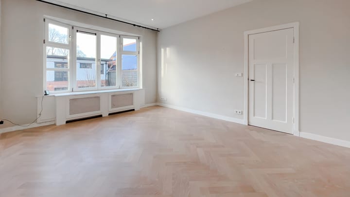 Photo 11 of Kerkplein 5-B