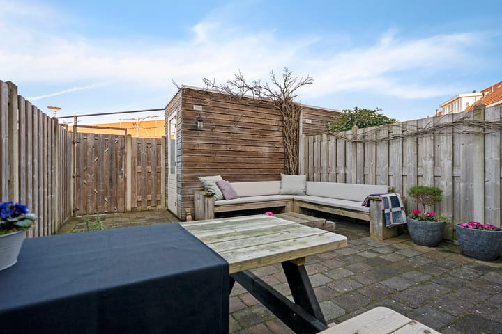 Foto 13 van Julianastraat 5-A