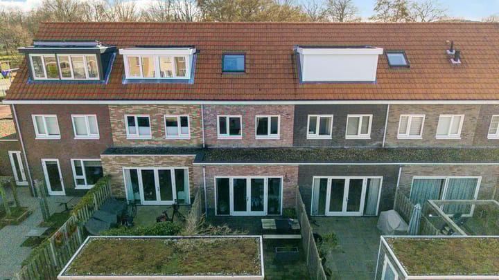 Foto 15 van Julianastraat 5-A