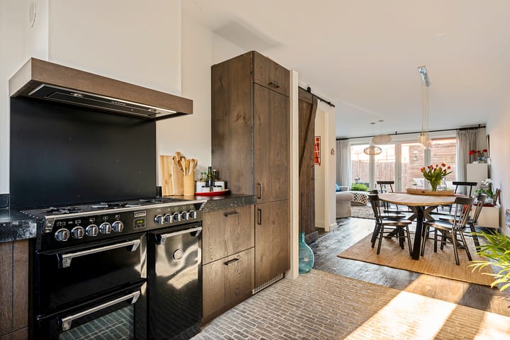 Foto 20 van Julianastraat 5-A