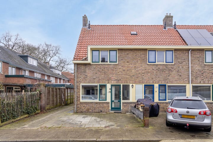 Foto 2 van Kamillestraat 8