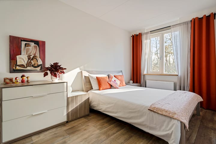 Foto 28 van Julianastraat 5-A