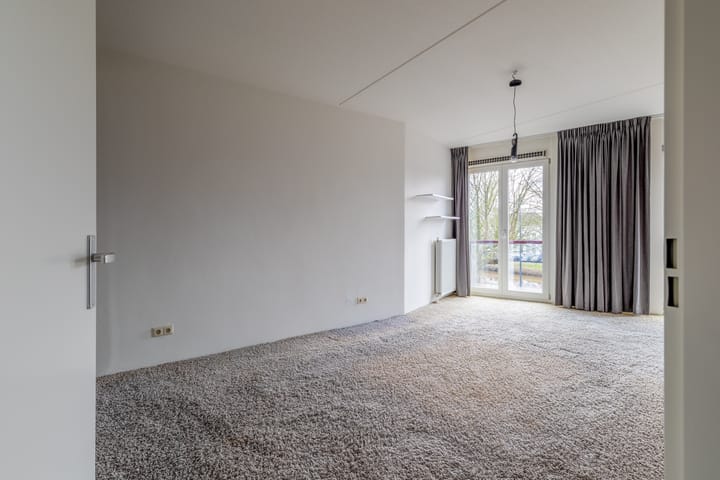 Foto 23 van Menno van Coehoornstraat 2-C16