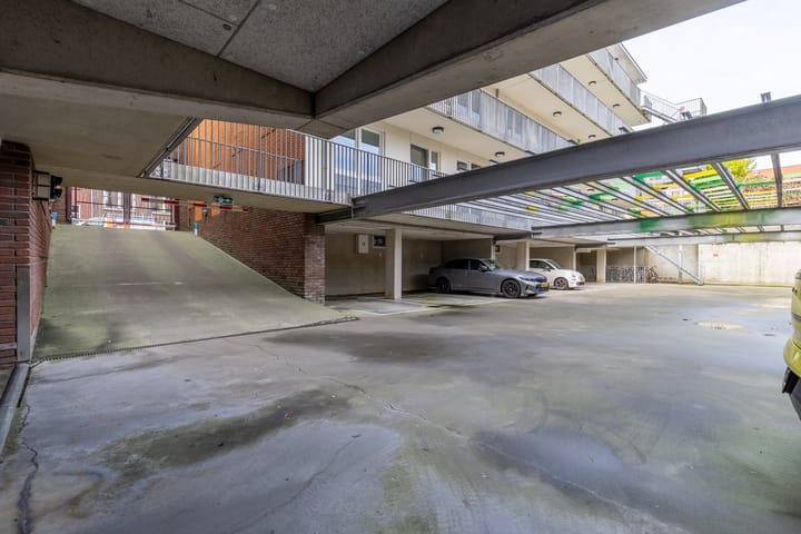 Foto 31 van Menno van Coehoornstraat 2-C16