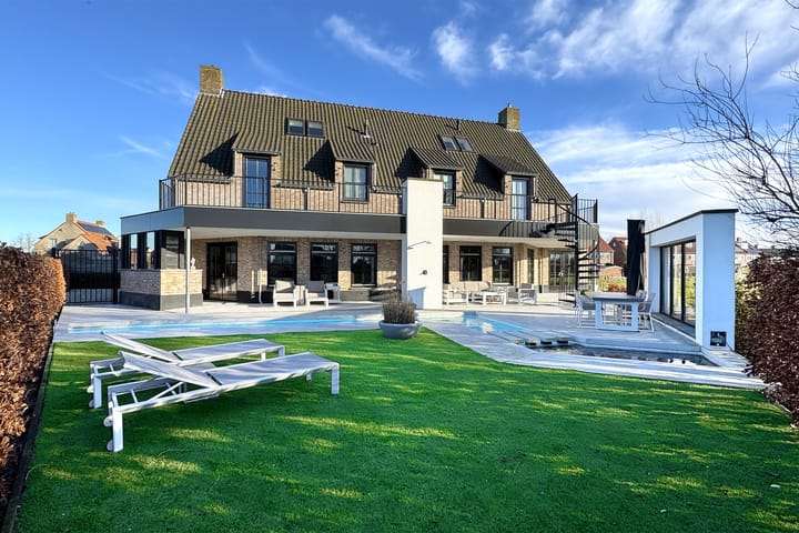 Photo 1 of Bernhardstraat 63