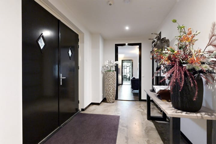 Photo 7 of Bernhardstraat 63