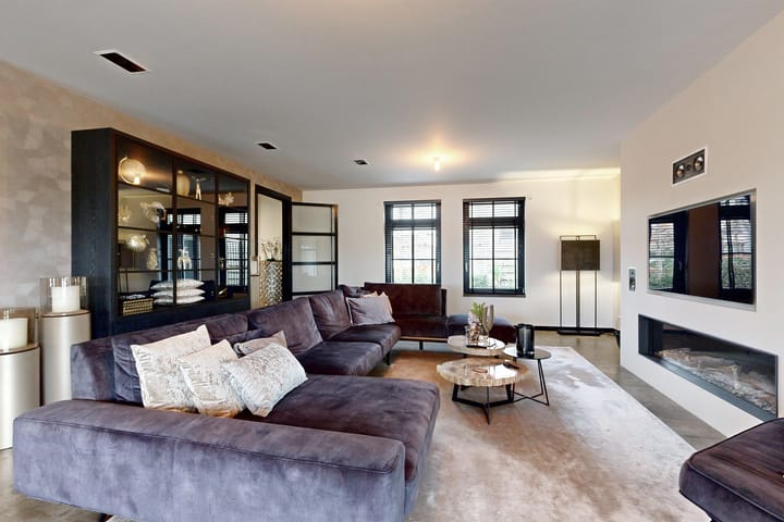 Photo 14 of Bernhardstraat 63