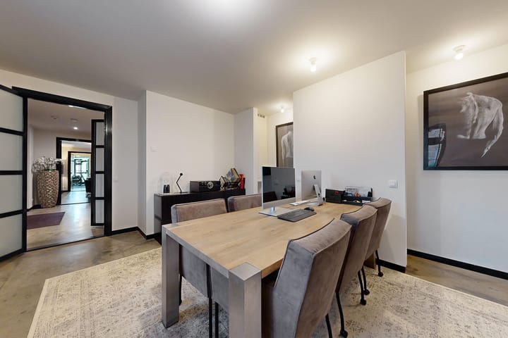 Photo 36 of Bernhardstraat 63