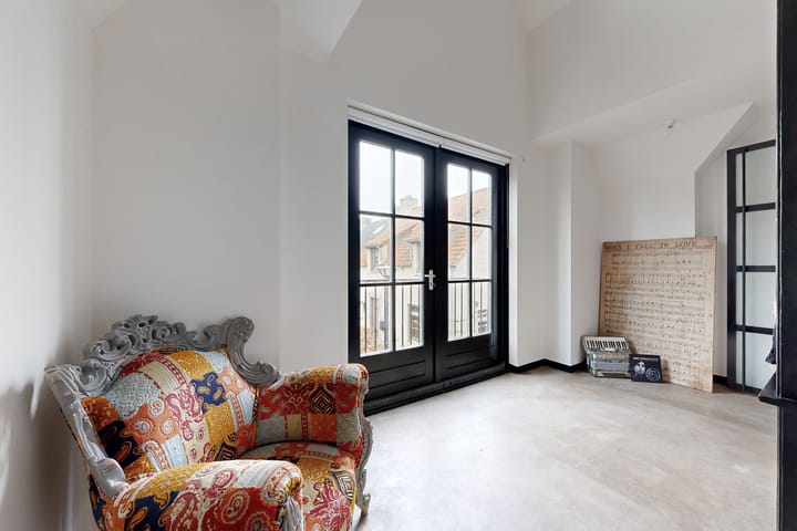 Photo 45 of Bernhardstraat 63