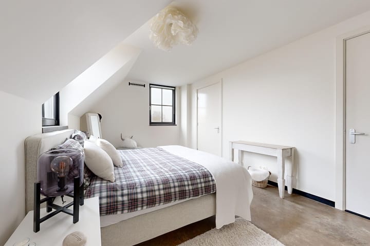 Photo 48 of Bernhardstraat 63