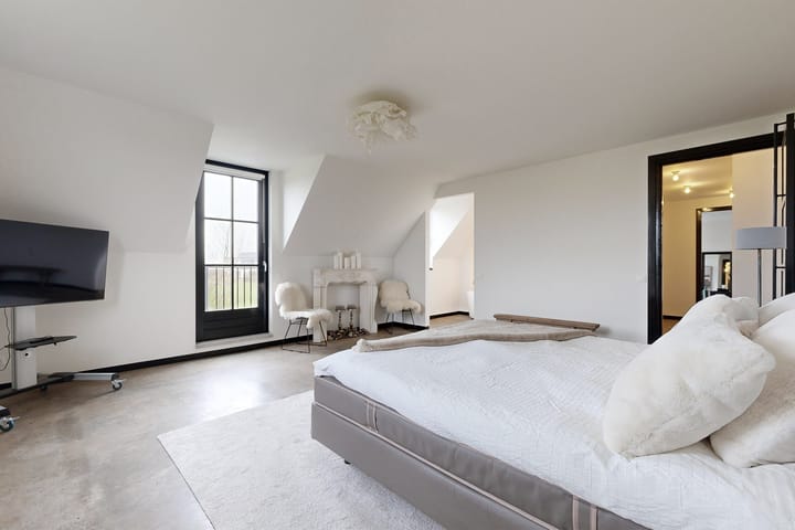 Photo 52 of Bernhardstraat 63