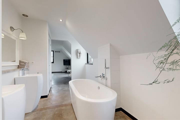 Photo 54 of Bernhardstraat 63