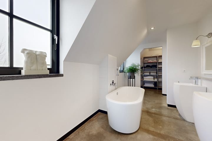 Photo 55 of Bernhardstraat 63