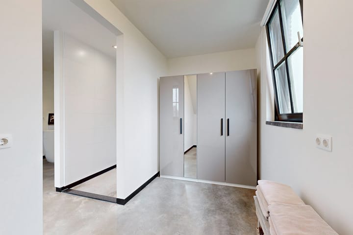 Photo 66 of Bernhardstraat 63