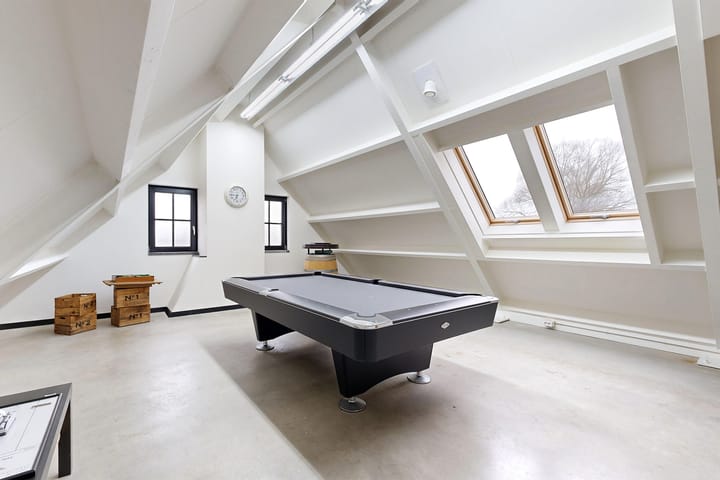 Photo 70 of Bernhardstraat 63