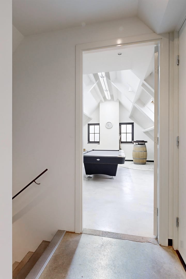 Photo 67 of Bernhardstraat 63