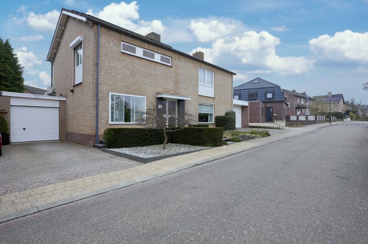 Foto 45 van Bellenkampweg 9