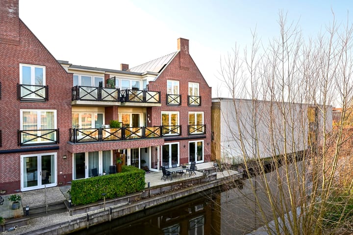 Foto 2 van Bozenhoven 63-B