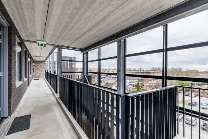 Foto 8 van Karspelstraat 60