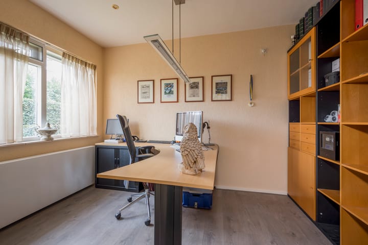 Foto 28 van Veenwal 28-A