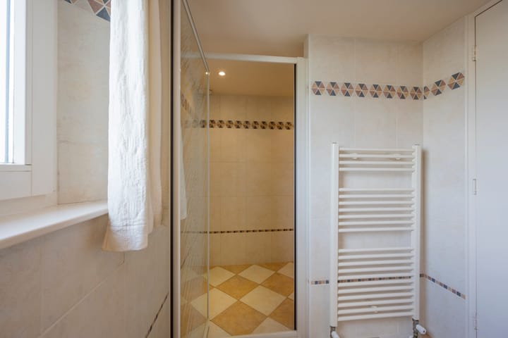 Foto 35 van Veenwal 28-A