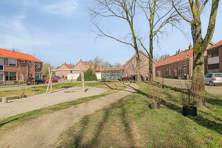 Foto 6 van De Genestetplein 3