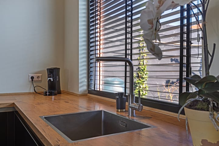 Foto 11 van De Genestetplein 3