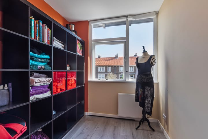 Foto 16 van De Genestetplein 3