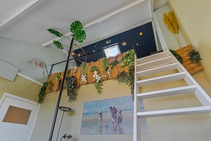 Foto 22 van De Genestetplein 3