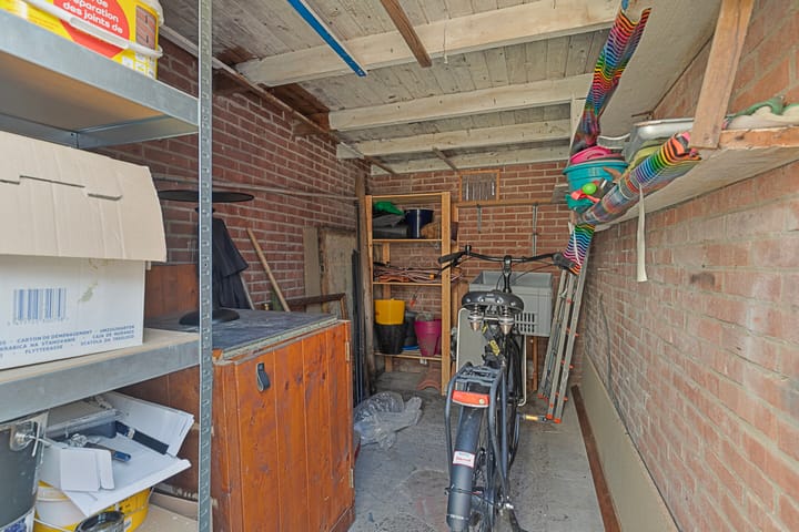 Foto 32 van De Genestetplein 3