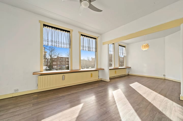 Photo 1 of Van Musschenbroekstraat 111