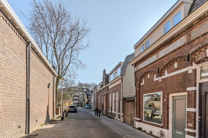 Foto 56 van Paterstraat 79