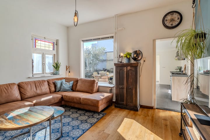 Foto 12 van Paterstraat 79