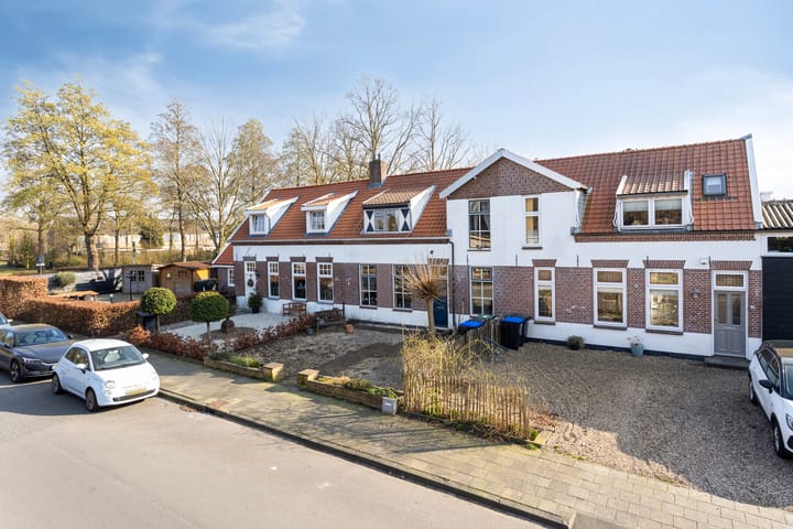 Photo 6 of Rozenlaan 3