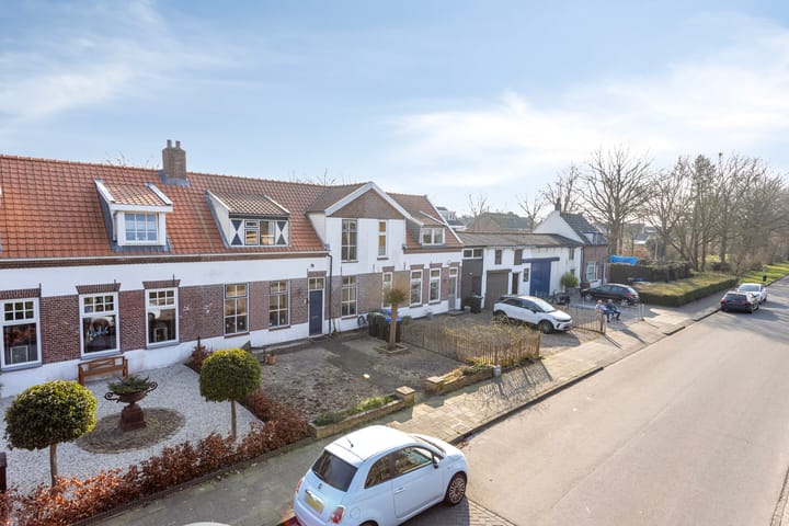 Photo 7 of Rozenlaan 3