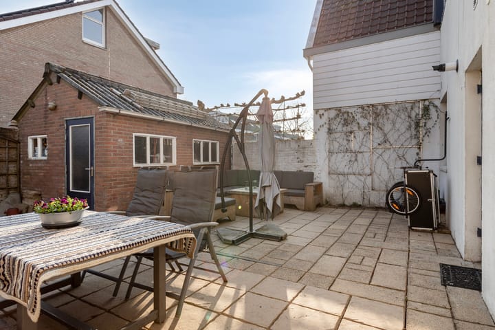 Photo 32 of Rozenlaan 3